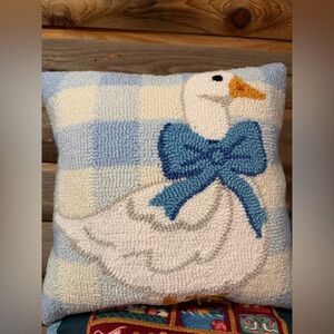 Large needlepoint Blue Bow Goose gingham Throw Pillow - Home
